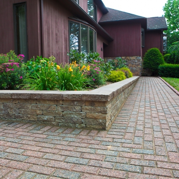 margaret-ln_0004_sidewalk